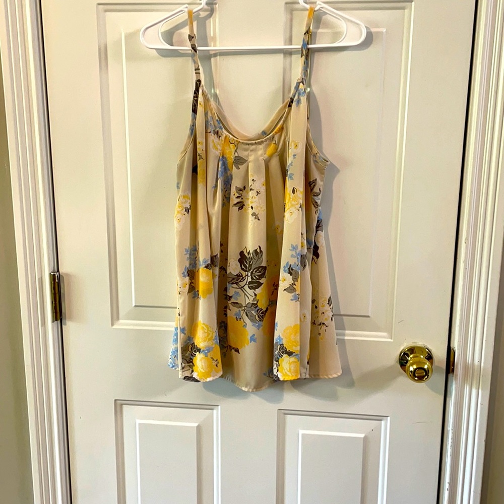 Torrid floral blouse